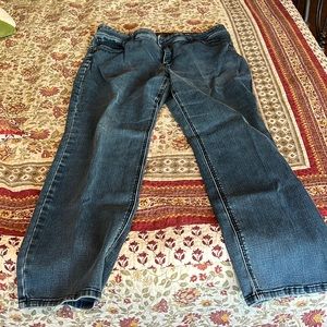 So skimming by Chico’s. Size 3 regular.